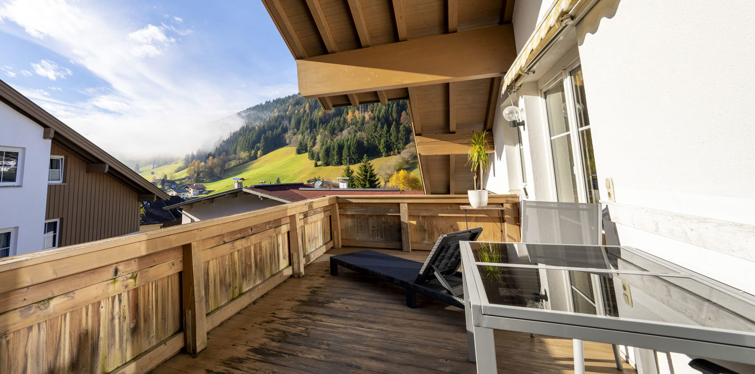 Traumhafte Wohnung in Oberau in der Wildschönau: Elegantes Wohnen mit Bergblick.