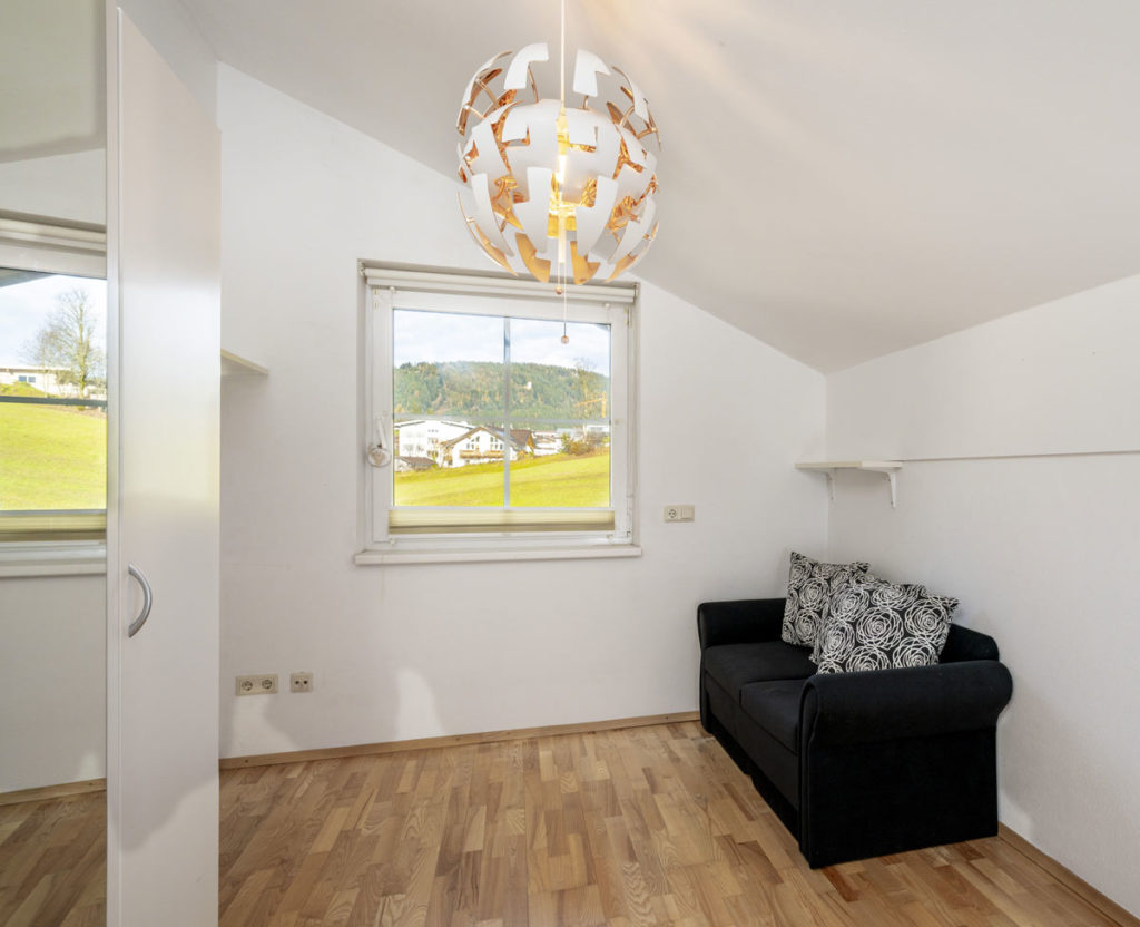 Wohnung-Oberau-06 Traumhafte Wohnung in Oberau in der Wildschönau: Elegantes Wohnen mit Bergblick.