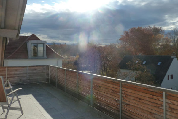 Großzügige barrierefreie Dachgeschosswohnung mit 3 Balkonen