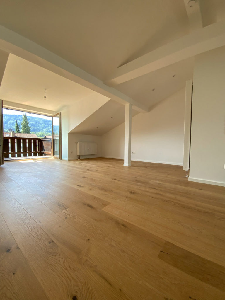 Dachgeschoss-Wohnung-Bad-Feilnbach-202408-02