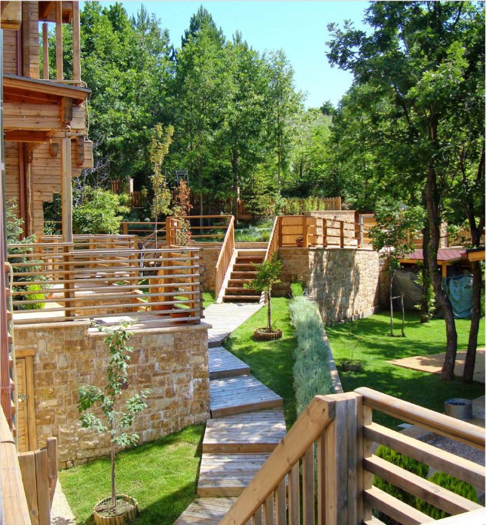 Lindl-Immobilien-Griechenland-Holzchalet-04